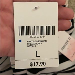 Forever 21 Pants - Forever 21 Flowy Pants Never worn Forever 21 Pants - Forever 21 Flowy Pants Never worn